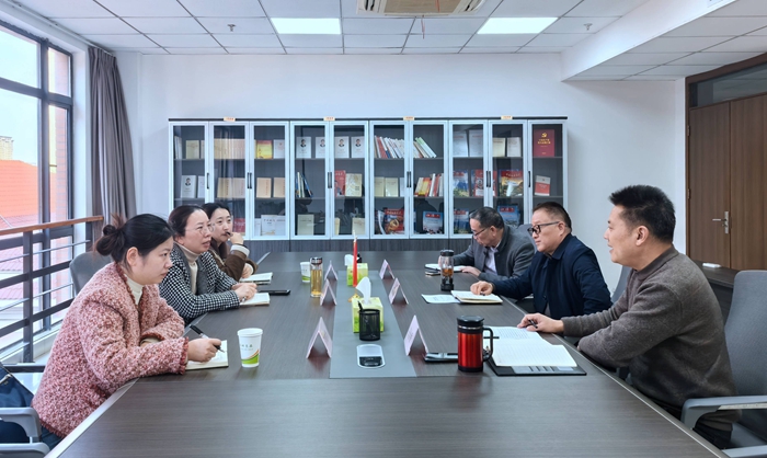 市糧食和物資儲(chǔ)備局黨組成員、副局長(zhǎng)魏琨調(diào)研糧食市場(chǎng)化經(jīng)營(yíng)工作